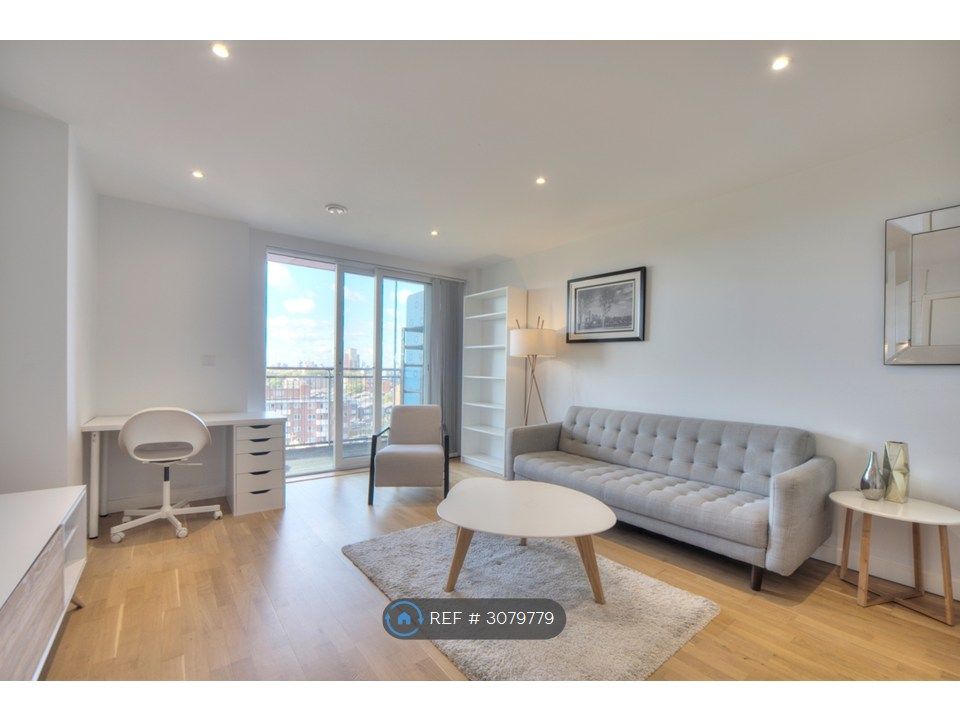Property photo 3 of 12