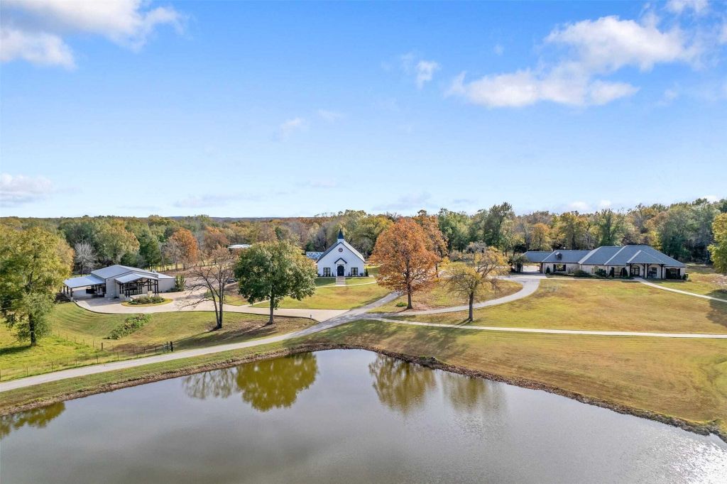 Property photo 3 of 31 <Alttext/>