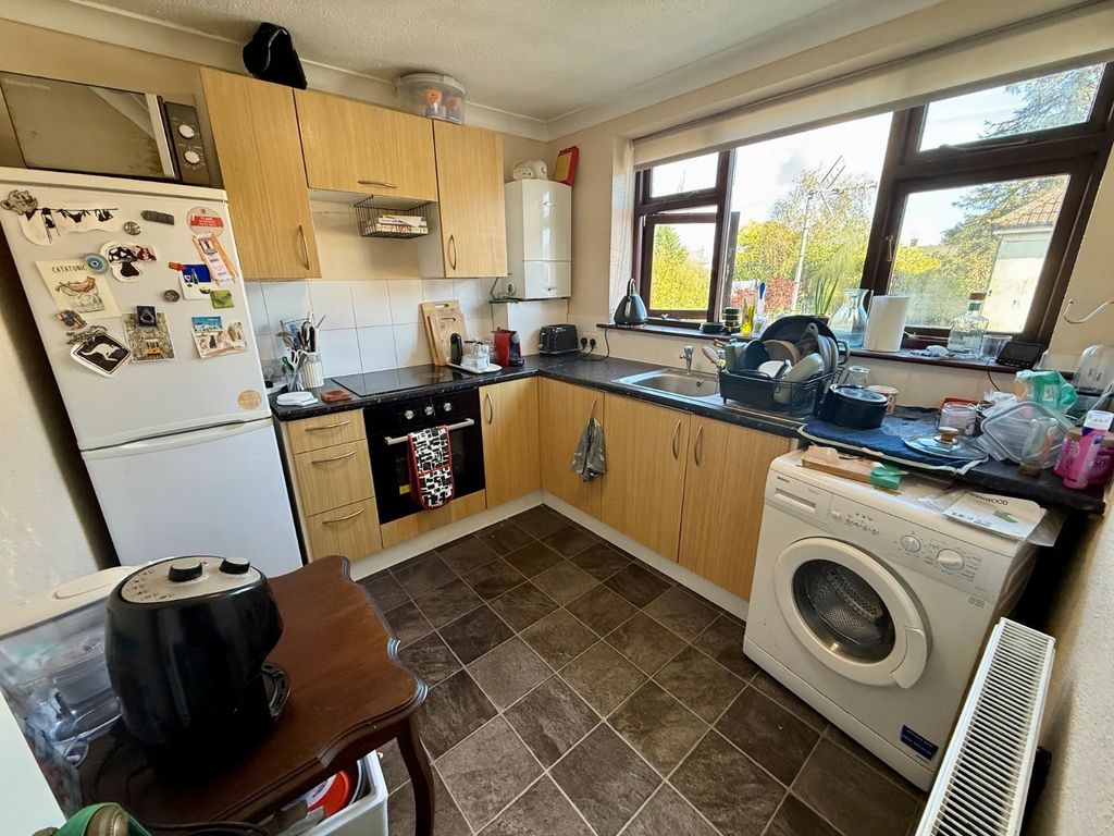 Property photo 3 of 9 Picture No. 16