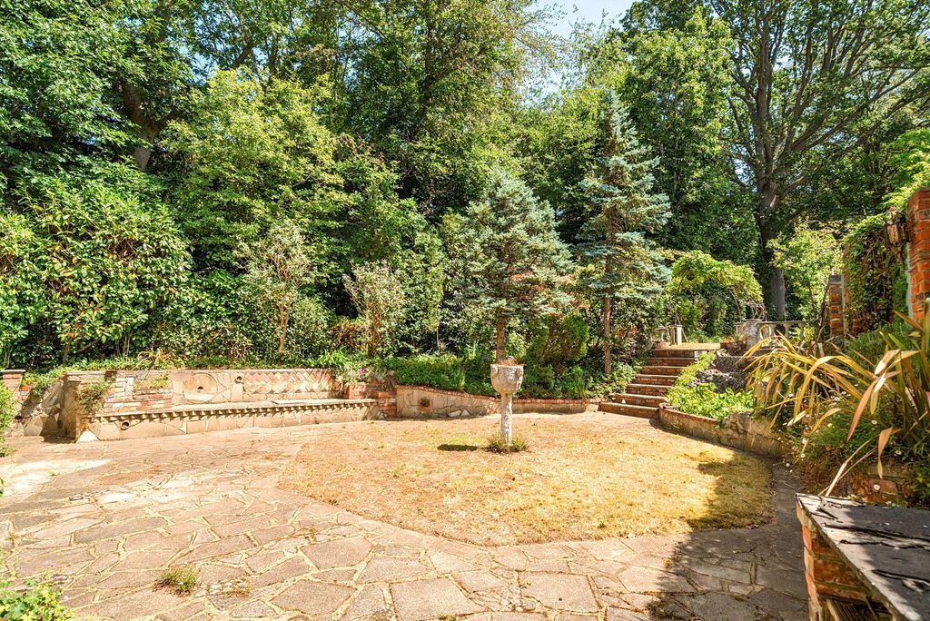 Property photo 2 of 15 Picture No. 38