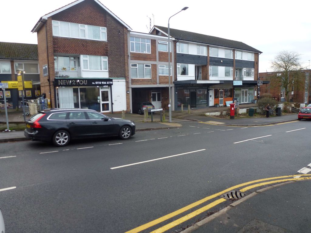 Property photo 1 of 2