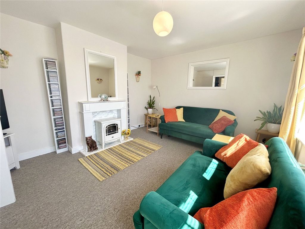 Property photo 3 of 14 Picture No. 06