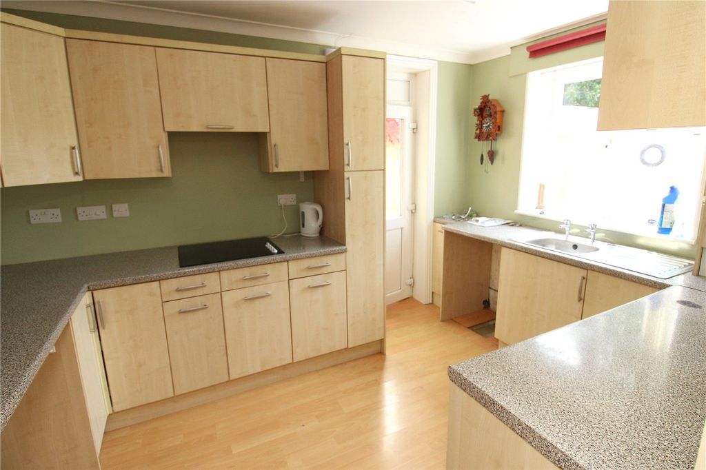 Property photo 3 of 11 Picture No. 05