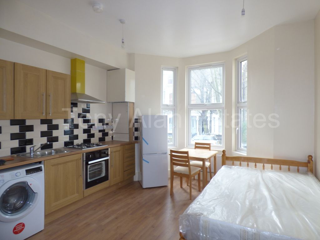 Property photo 1 of 4