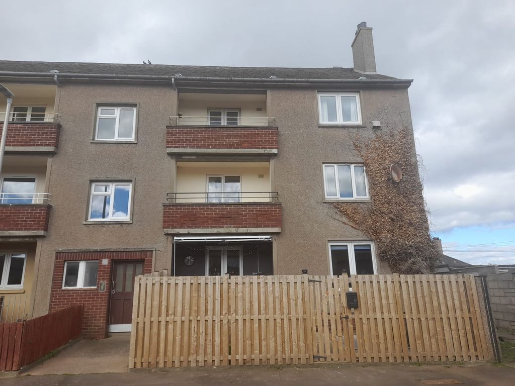 Property photo 1 of 8 Photo 1