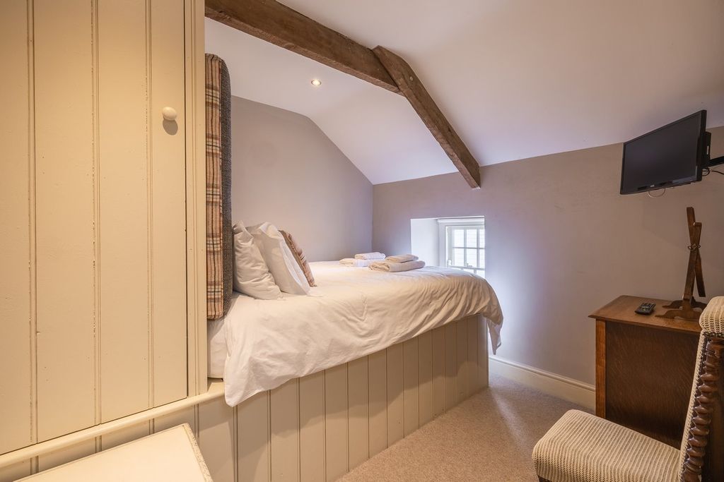Additional image 35 of 5 bed farmhouse for saleSt Davids SA62