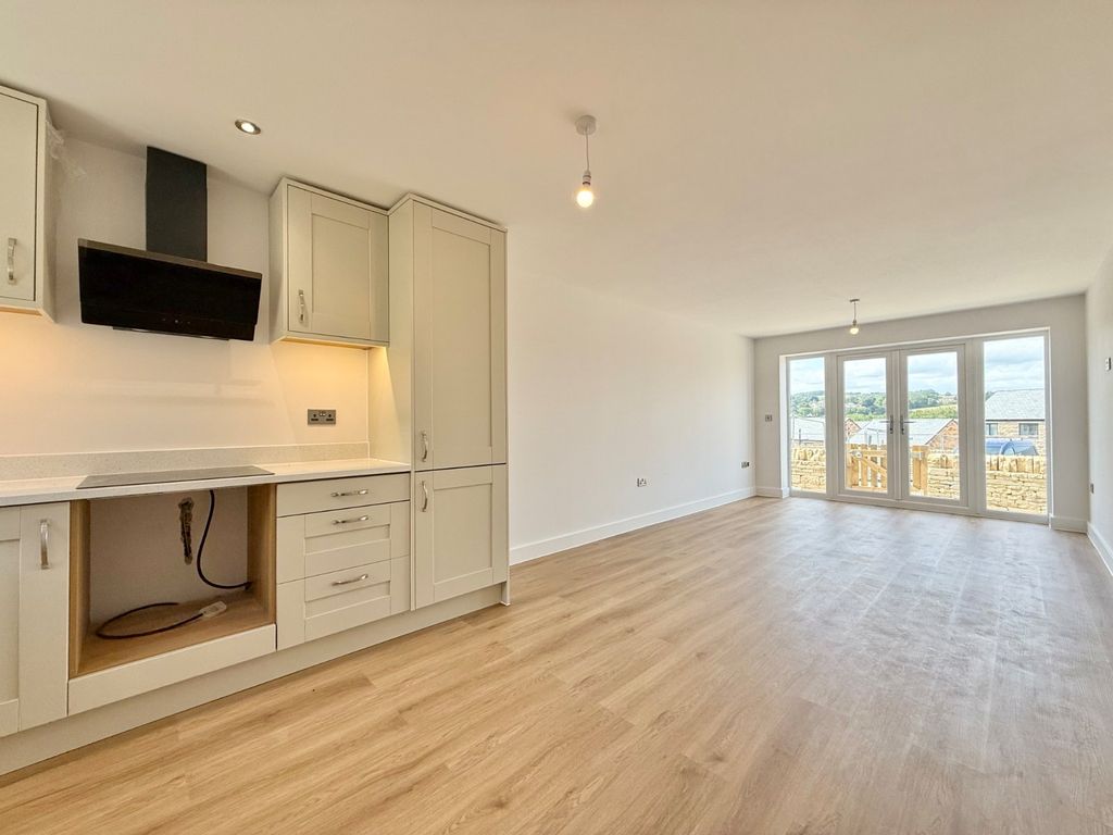Property photo 2 of 17 Picture No. 01