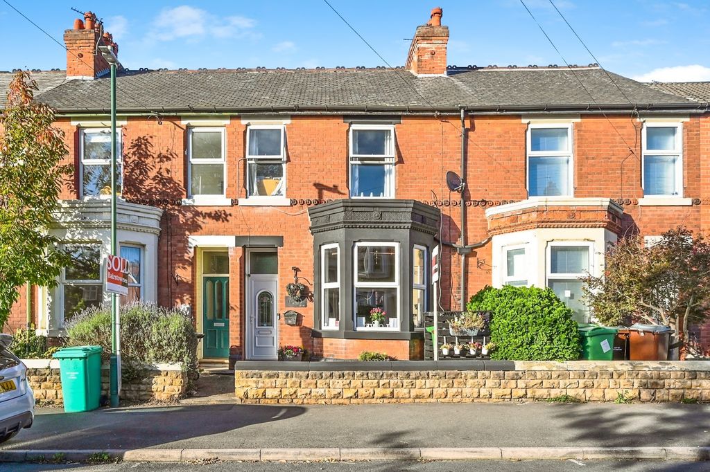 Property photo 1 of 17 Photo