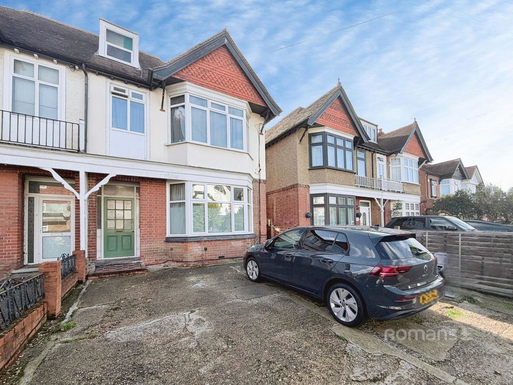 Property photo 1 of 8 Pbox-Img.Jpg