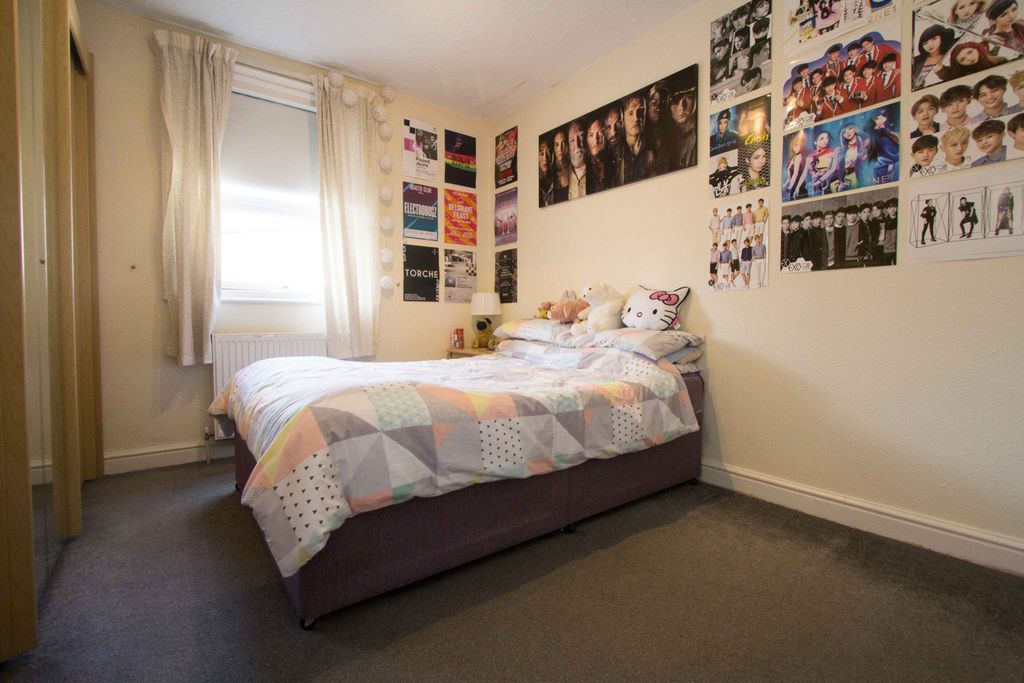 Property photo 2 of 6 Property Photo