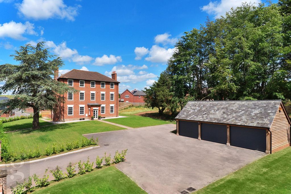 Property photo 1 of 75