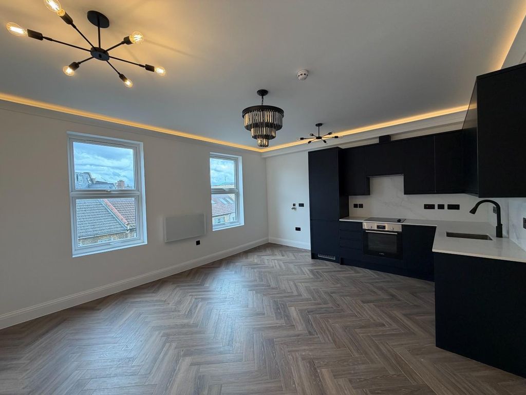 Property photo 2 of 6 Img_9942.Jpg