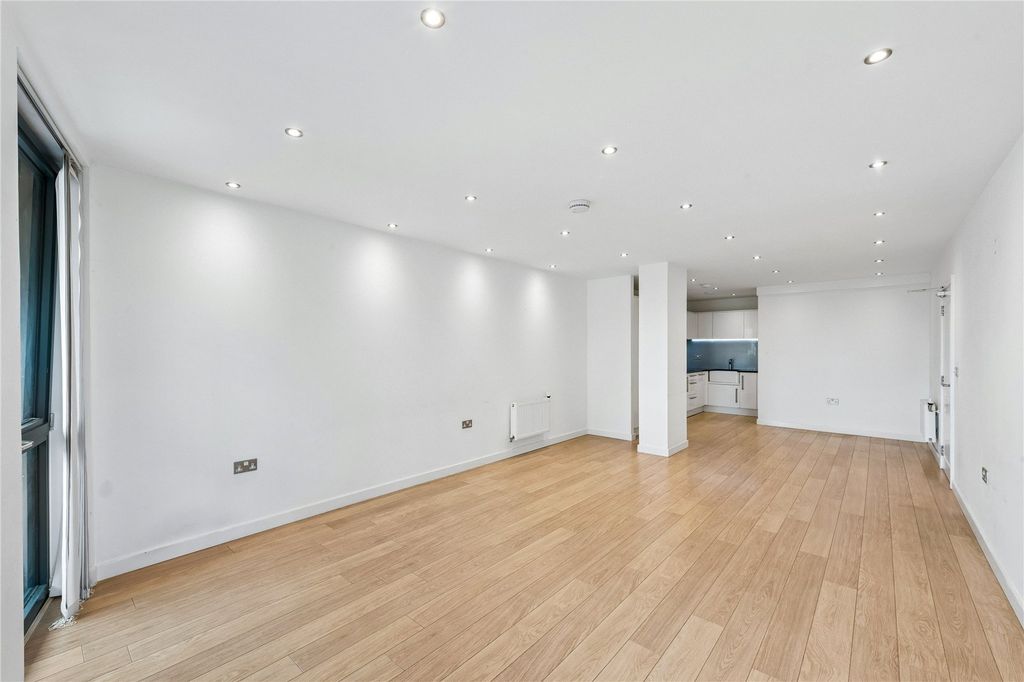 Property photo 1 of 13 Picture No. 27