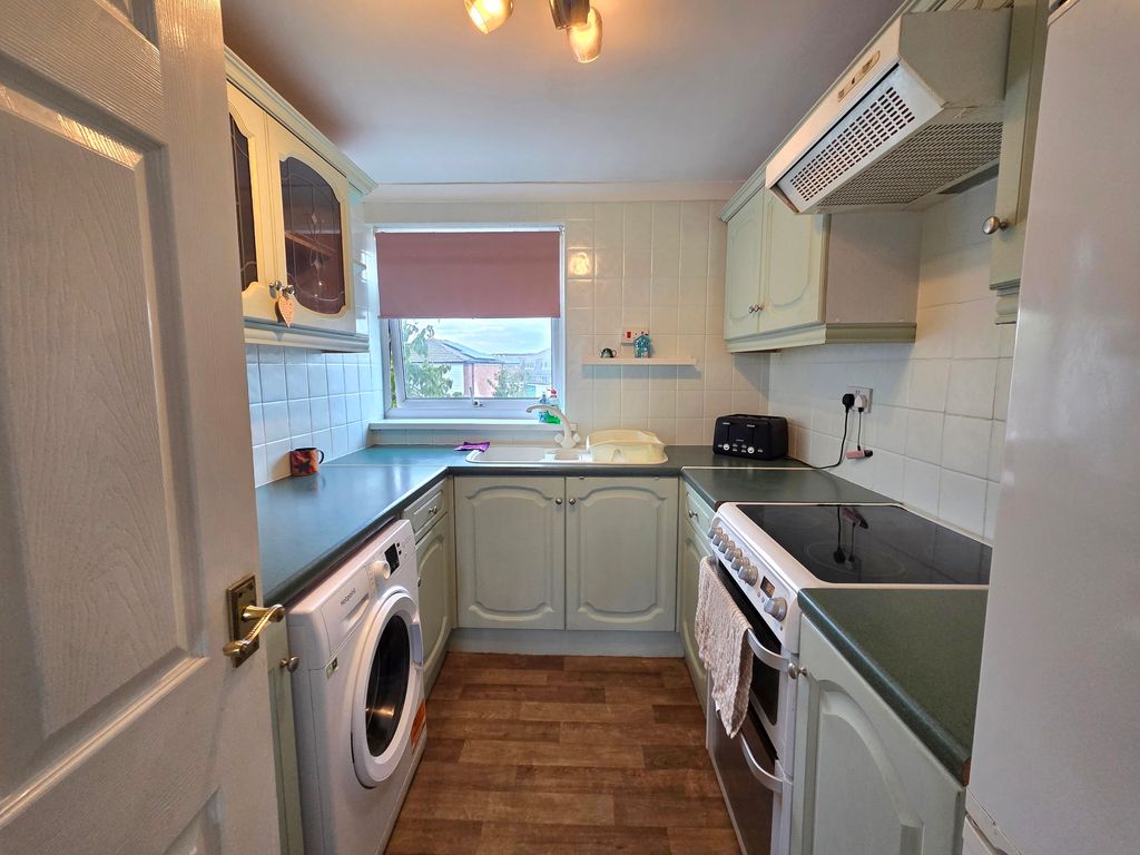 Property photo 3 of 14 Image