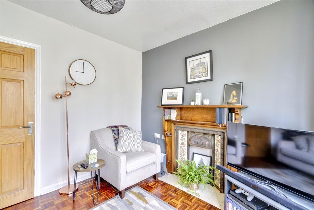 Property photo 3 of 27 Lounge 1_12.Jpeg