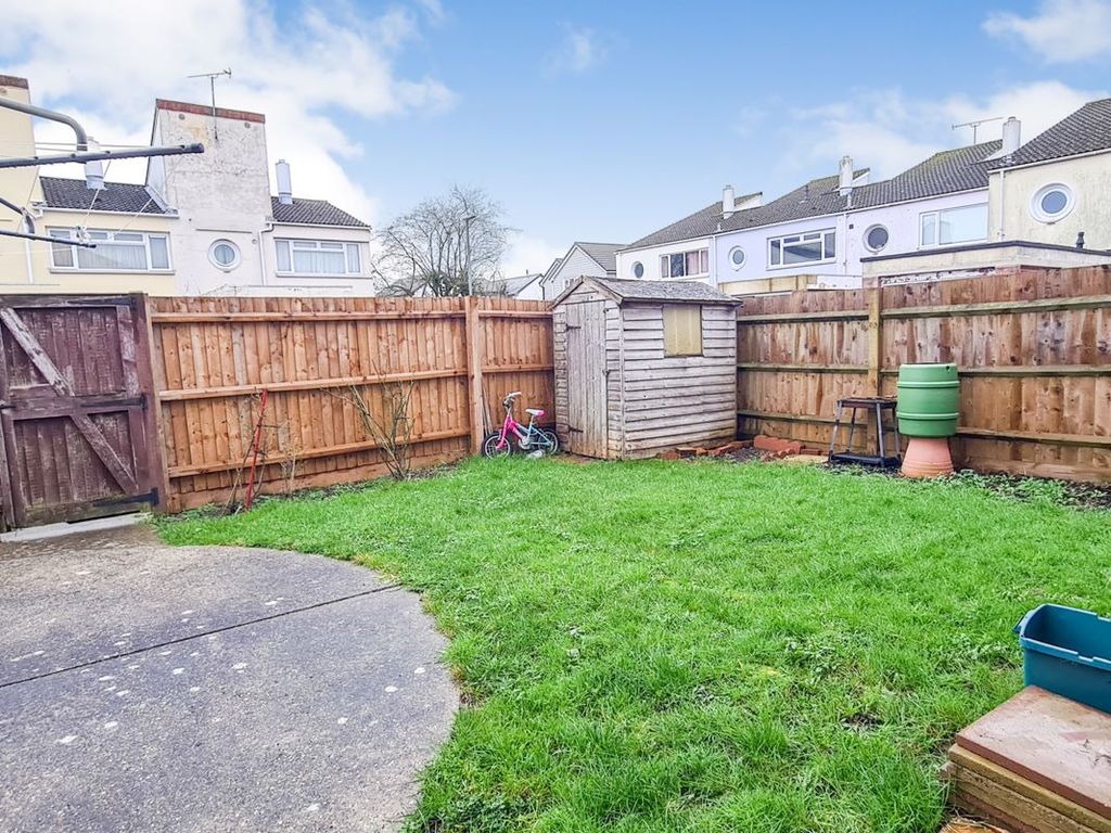 Property photo 2 of 8