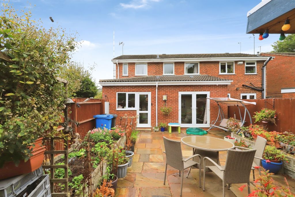 Property photo 2 of 19