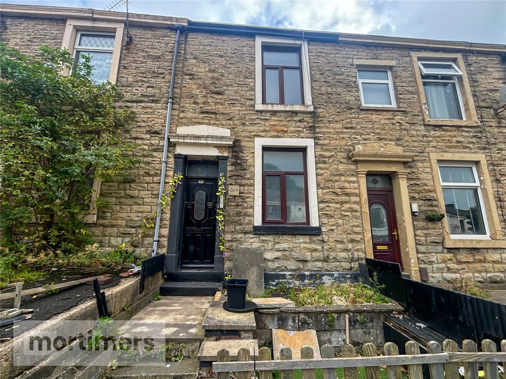 Property photo 1 of 14 Front External
