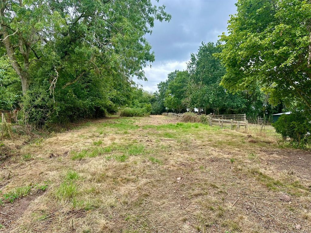 Property photo 1 of 9 51046919.Jpg