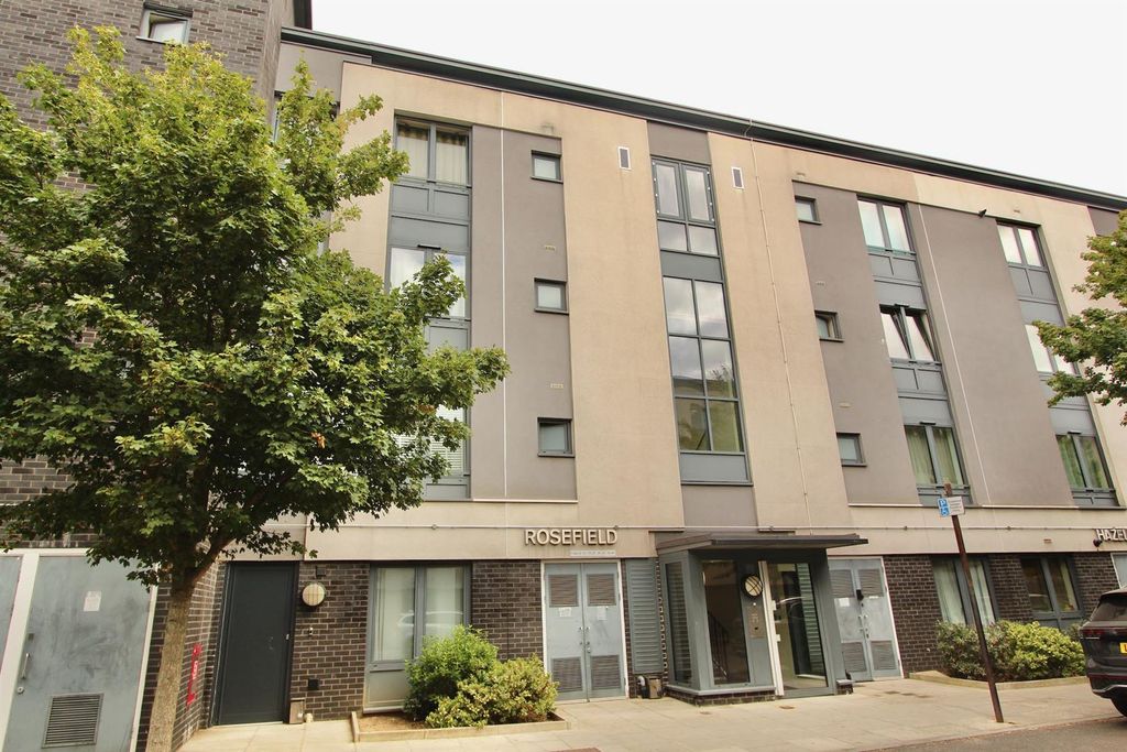 Property photo 1 of 13 Rosefield, N4