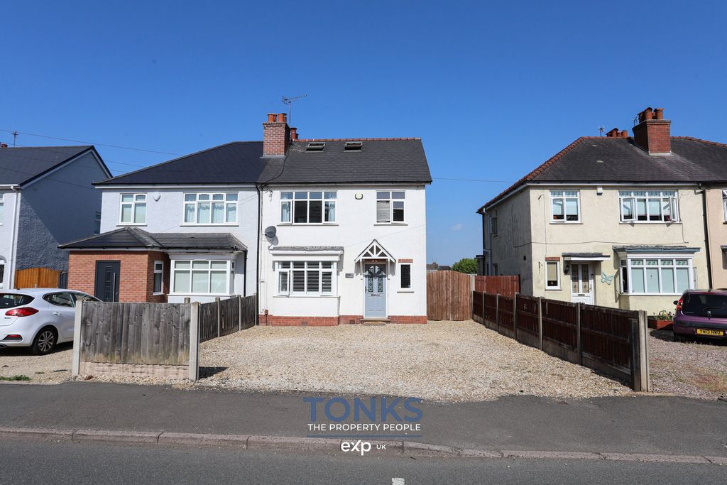 Property photo 1 of 28