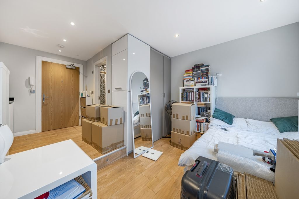 Property photo 3 of 6 1210327 (3)