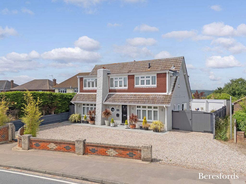 Property photo 1 of 24 Picture No. 04