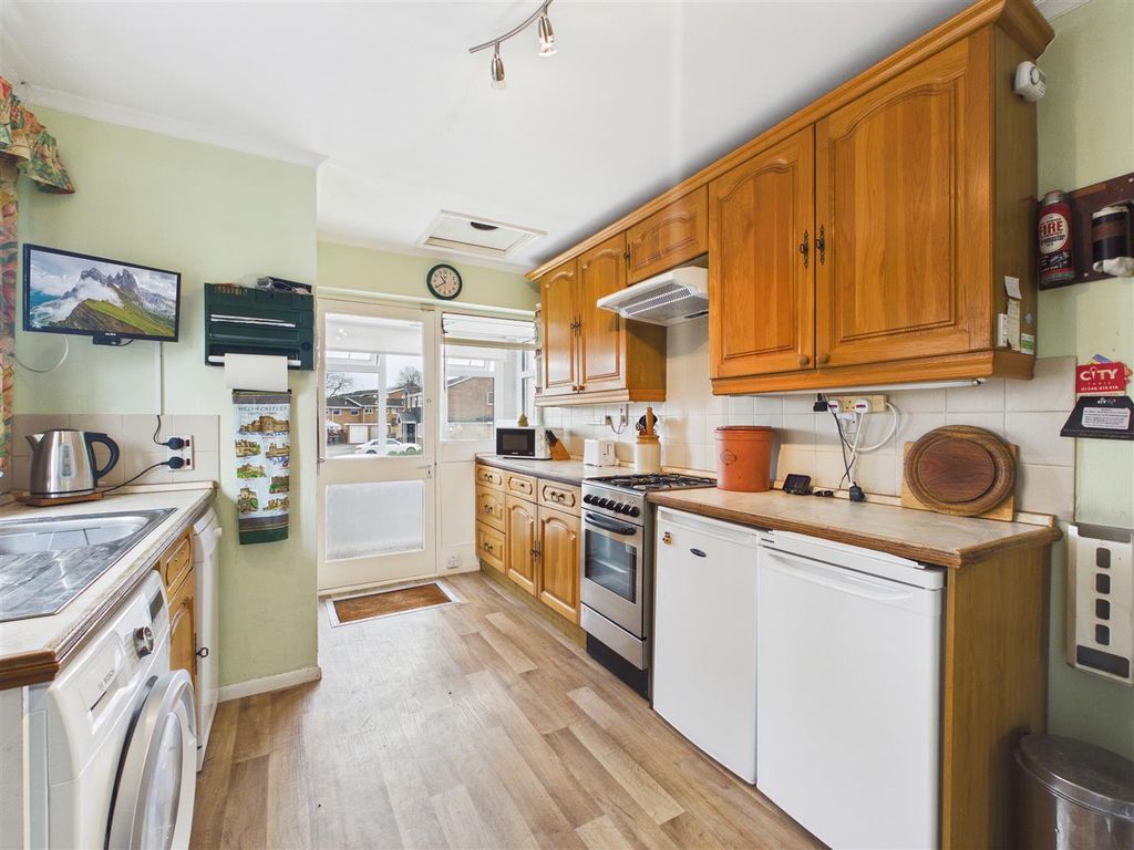 Property photo 3 of 25 Cam05476G0-Pr0169-Still001.Jpg