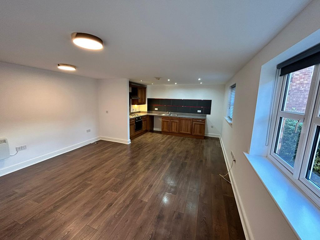 Property photo 3 of 9 Image