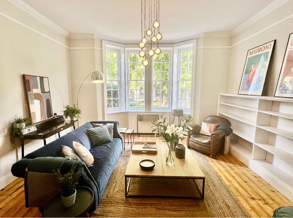 Property photo 3 of 27 4