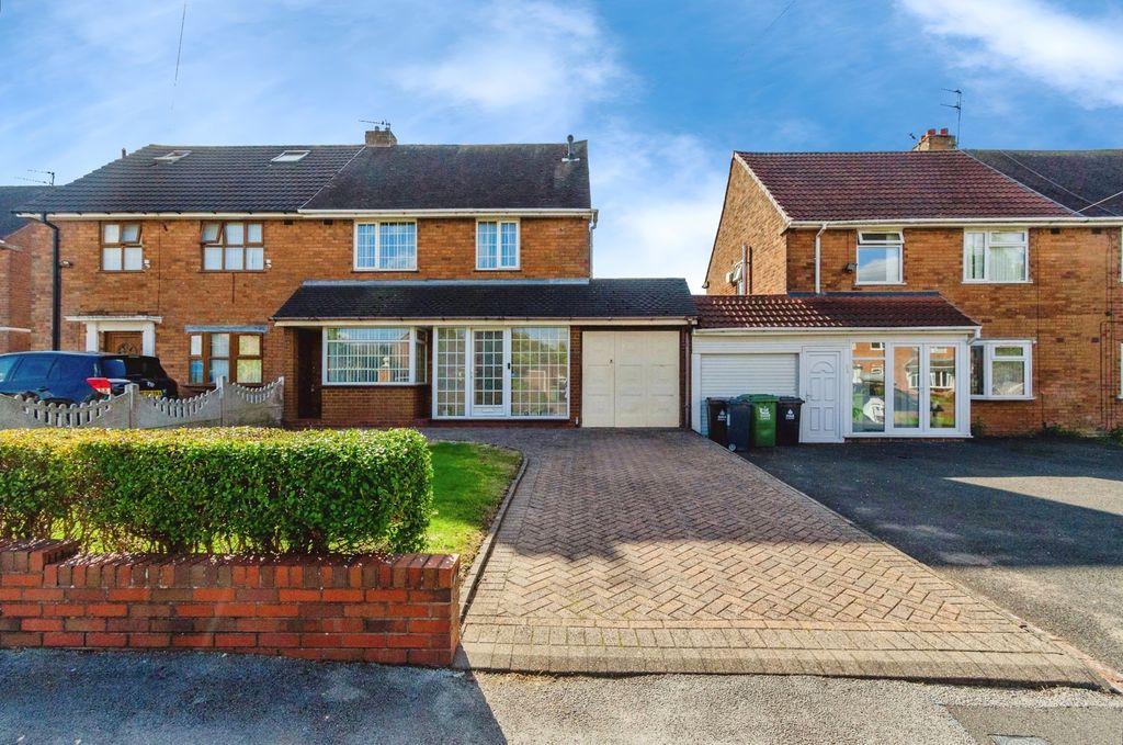 Property photo 1 of 15 Photo