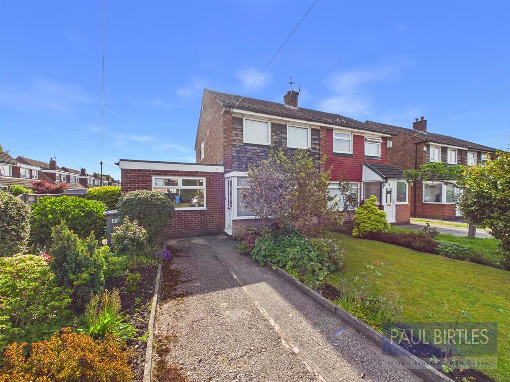 Property photo 1 of 23 Cam04378G0-Pr0353-Still034.Jpg