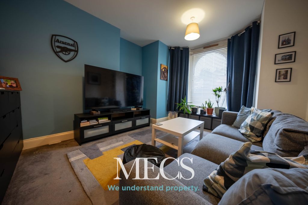 Property photo 3 of 27 3302904