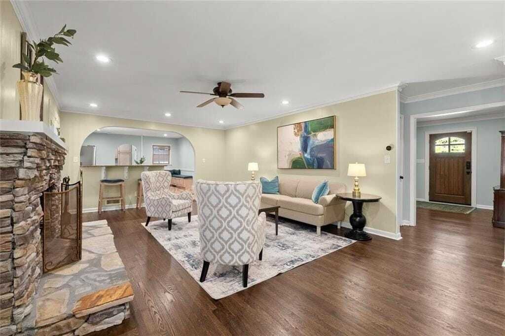 Property photo 3 of 31 <Alttext/>