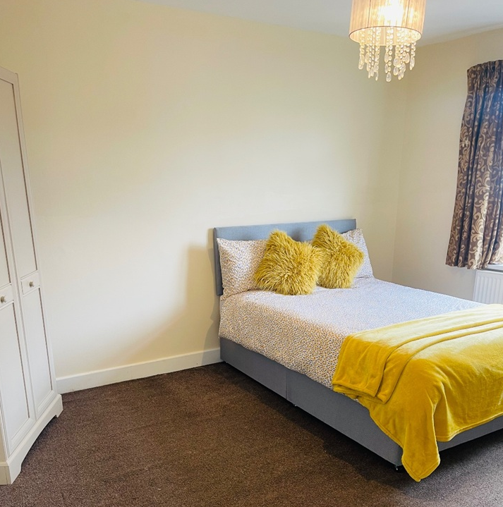 Property photo 3 of 8