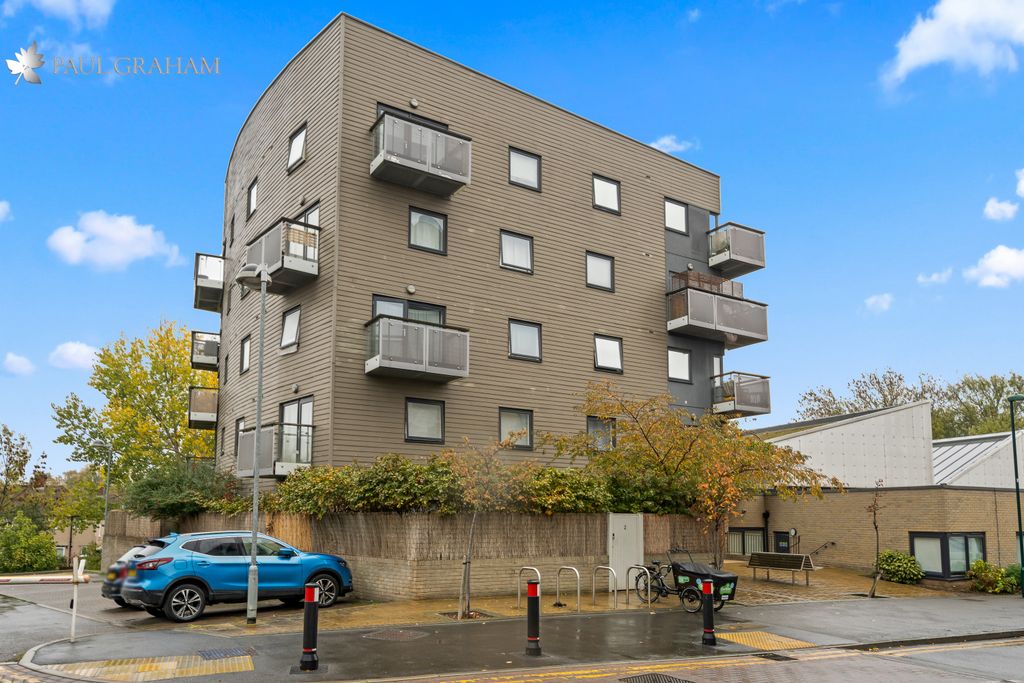 Property photo 1 of 14 Dsc05495