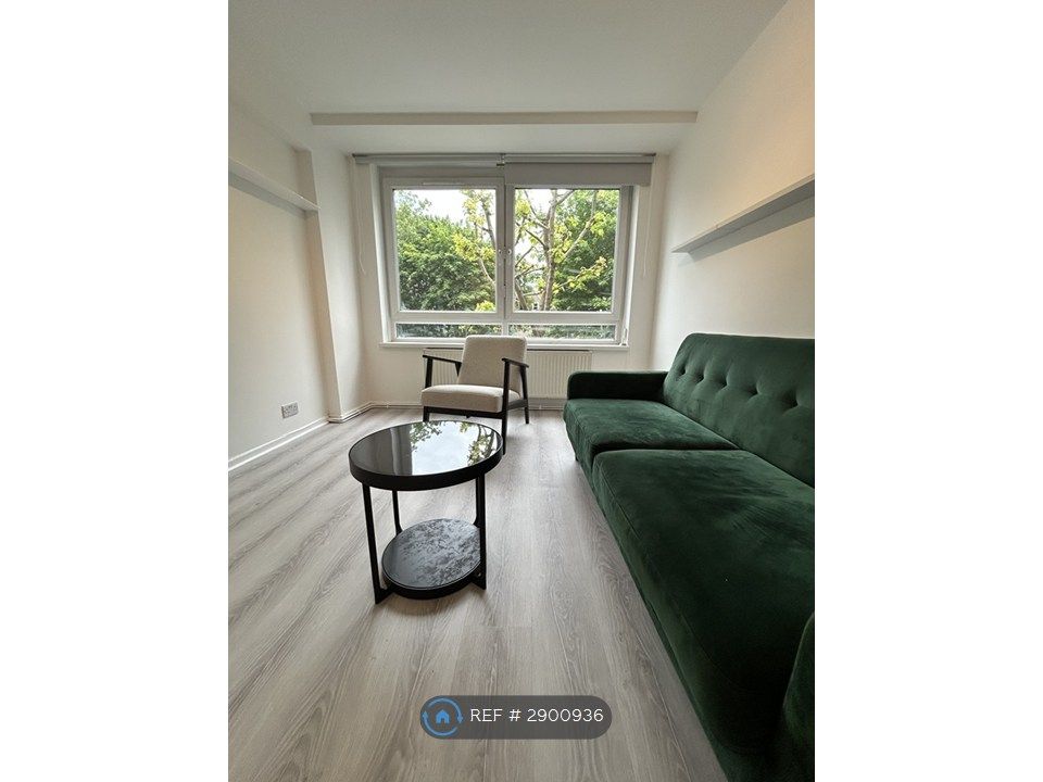 Property photo 1 of 15 Living Room