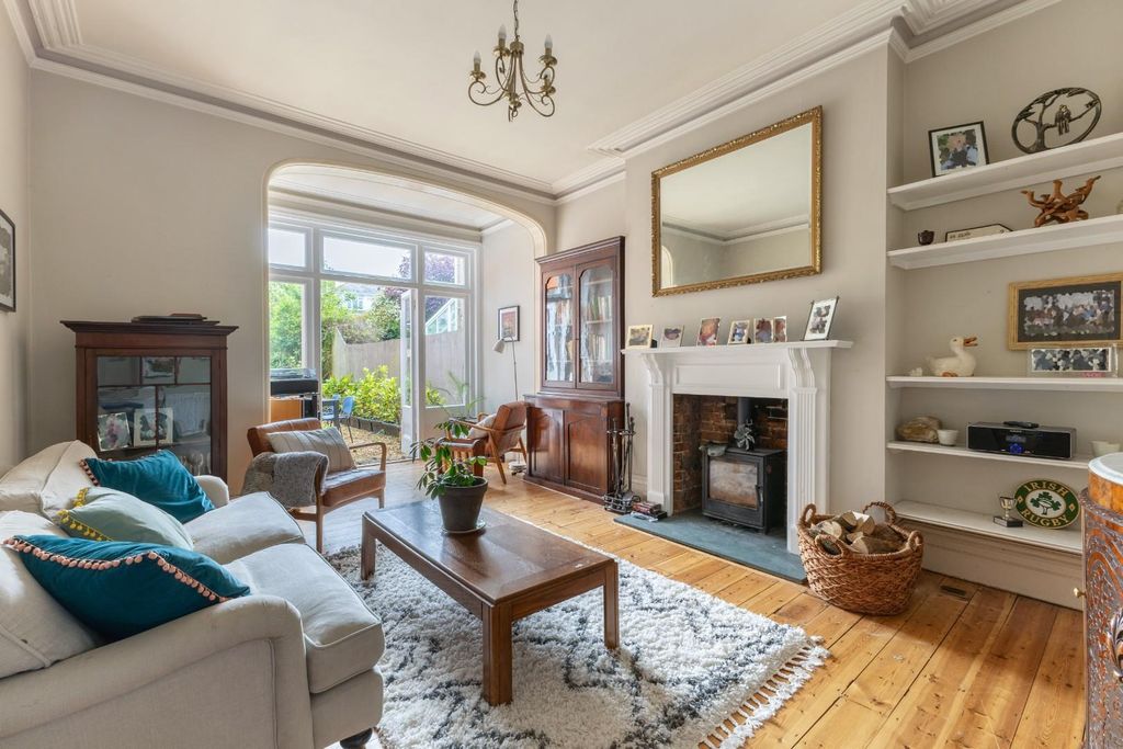 Property photo 3 of 19 Reception Room