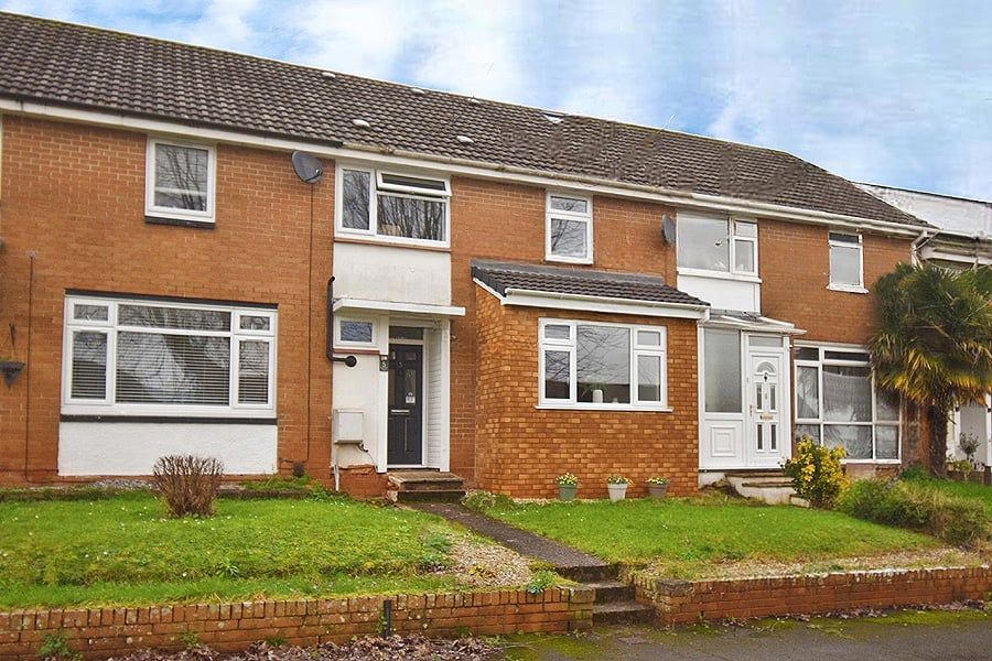 Property photo 1 of 16