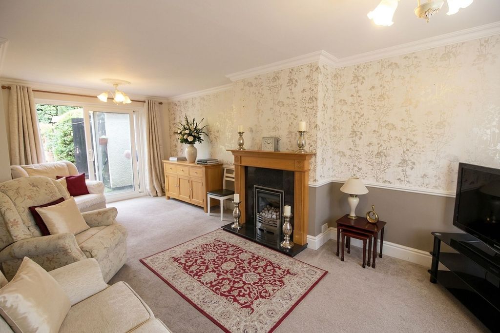 Property photo 2 of 13