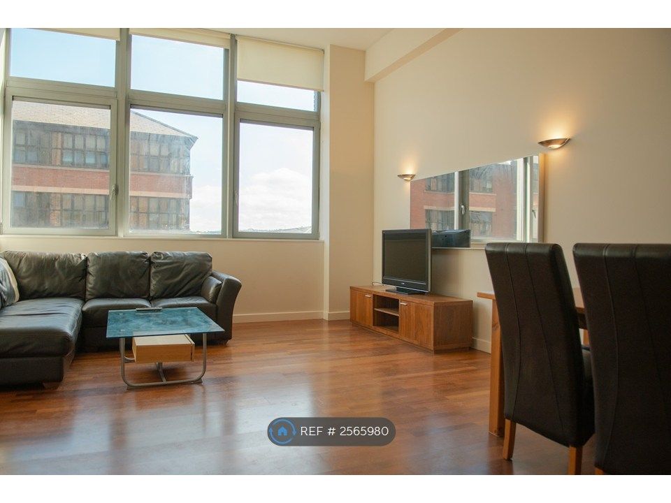 Property photo 2 of 9