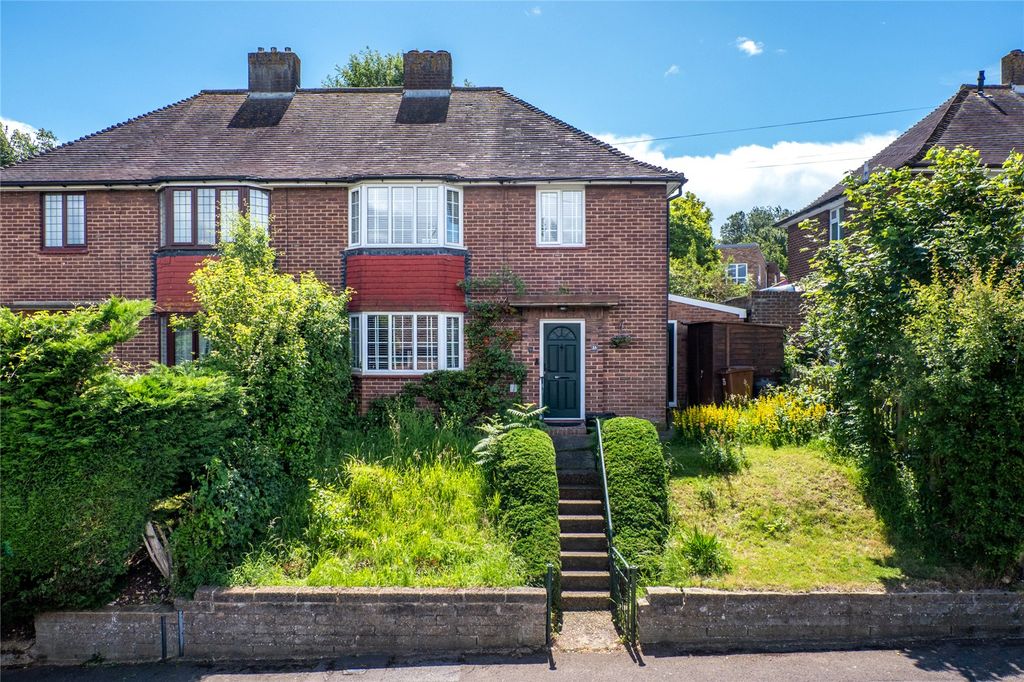 Property photo 1 of 29 Picture No. 04