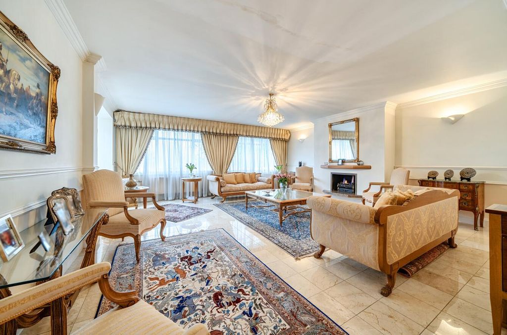 Property photo 2 of 21 Reception Room