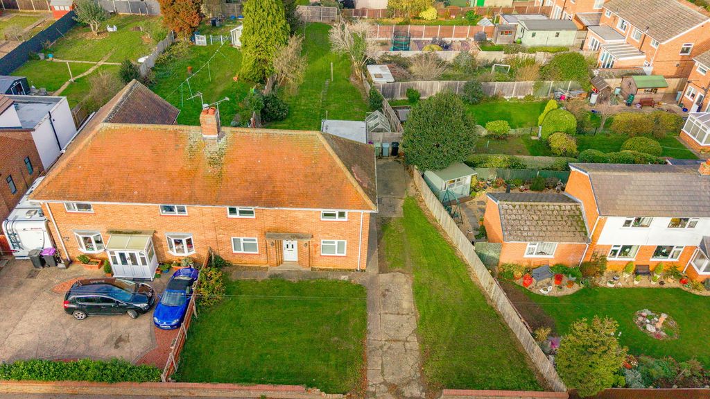 Property photo 2 of 22