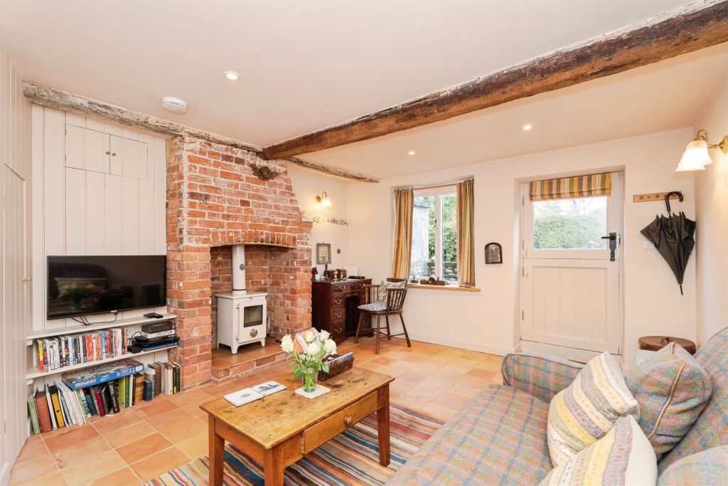 Property photo 3 of 11