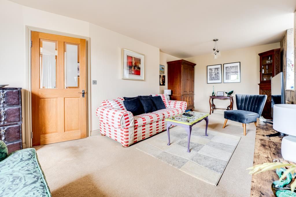 Property photo 2 of 53 126 High Street, Broughton-40.Jpg