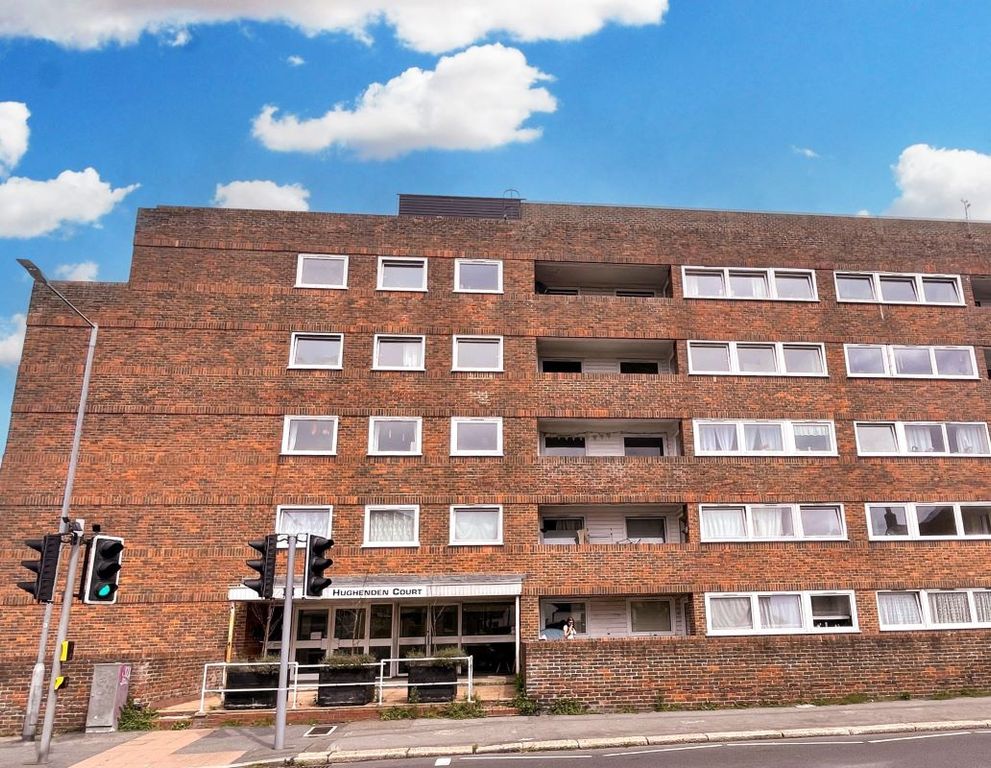 Property photo 1 of 8