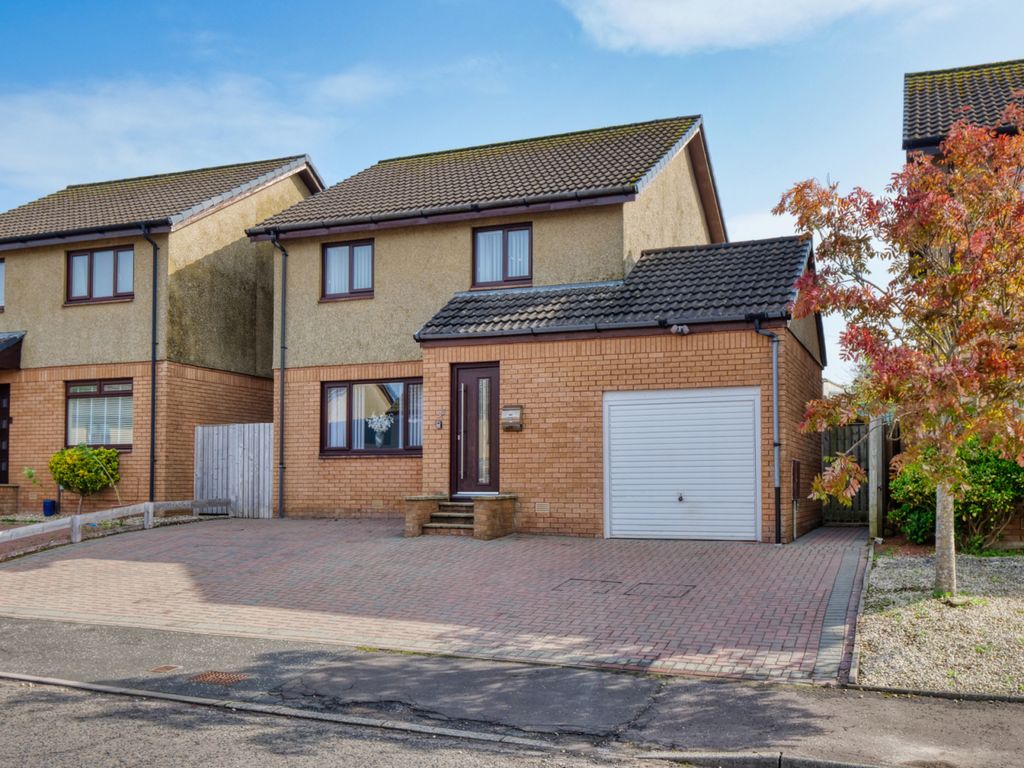 Property photo 1 of 22 4 Bedroom Detached For Sale