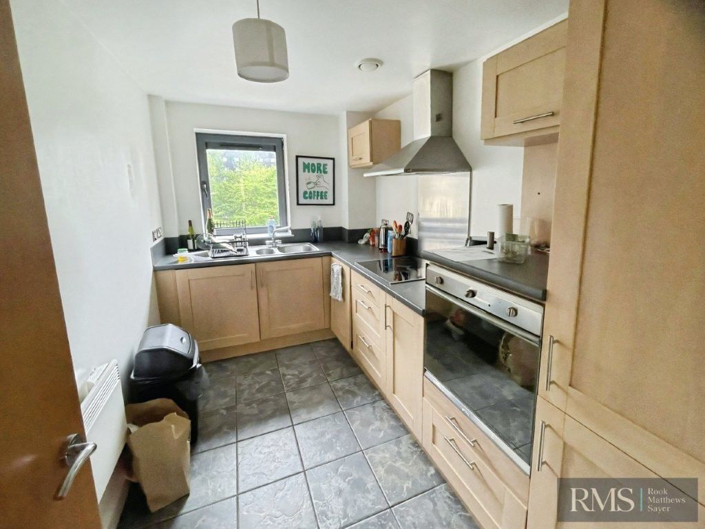 Property photo 3 of 11 Photo 18