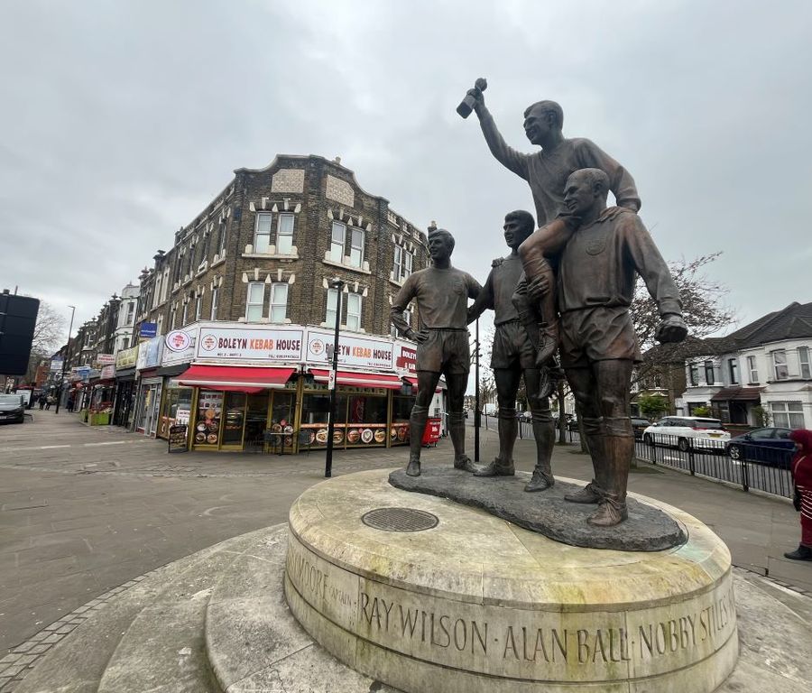 Property photo 3 of 32